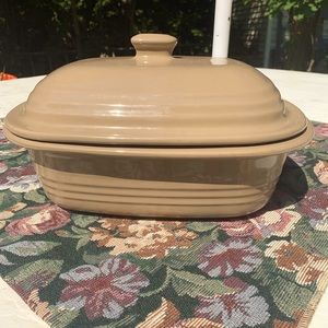 Deep Covered Baker (used / well seasoned)